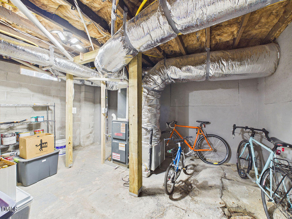 106 E Trinity Avenue
