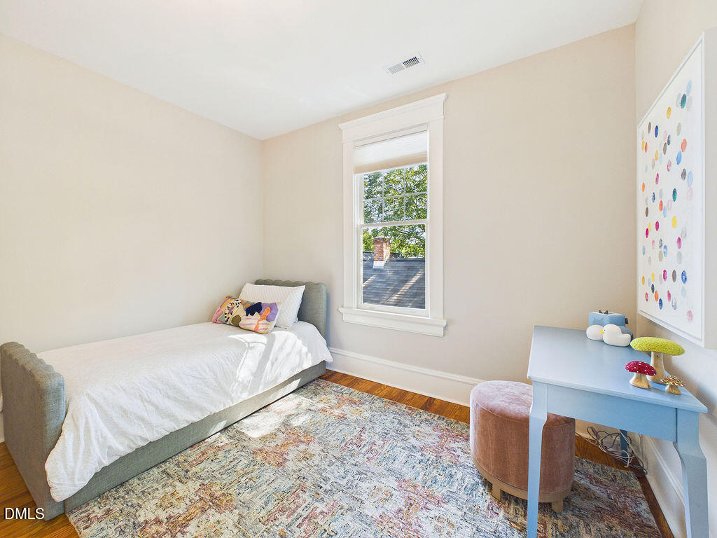106 E Trinity Avenue
