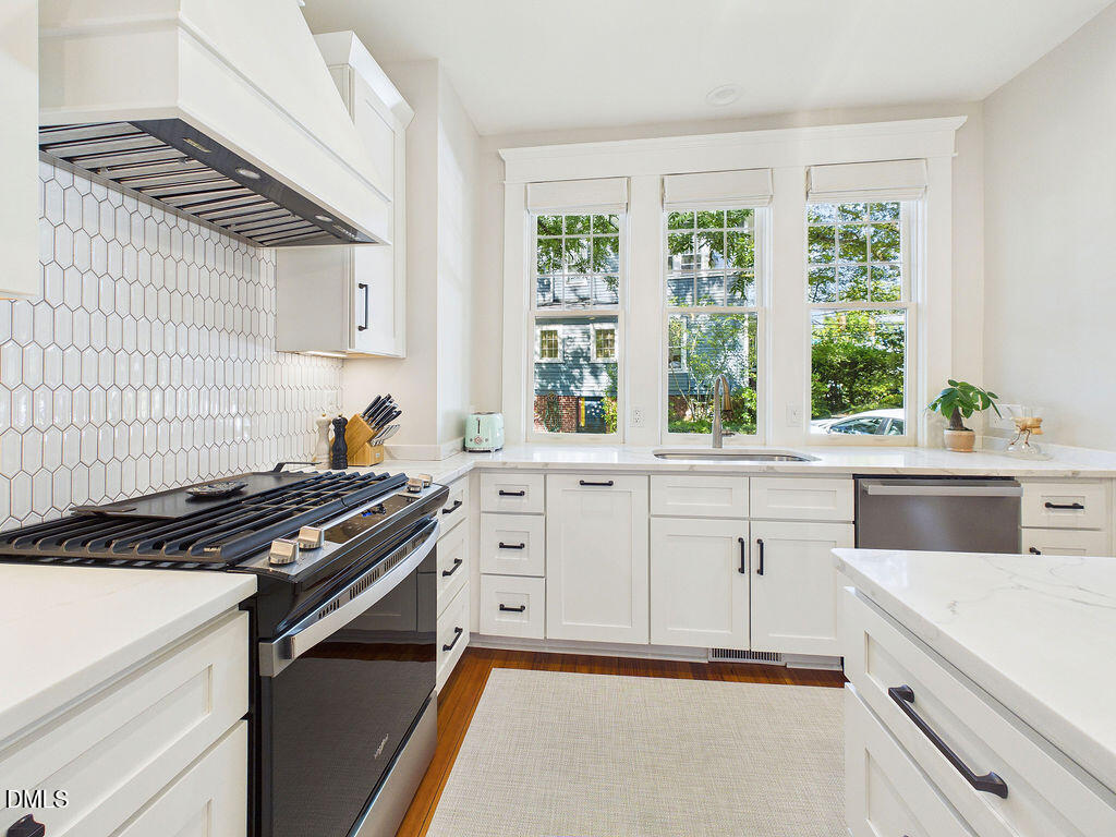 106 E Trinity Avenue