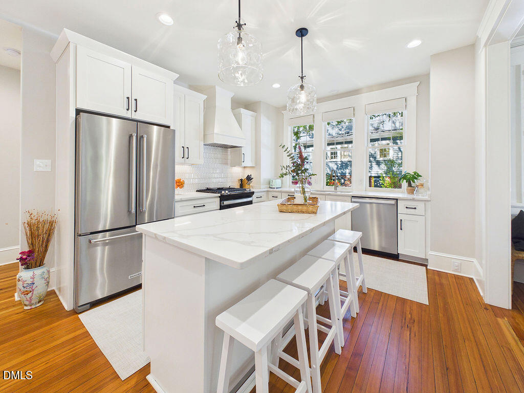 106 E Trinity Avenue