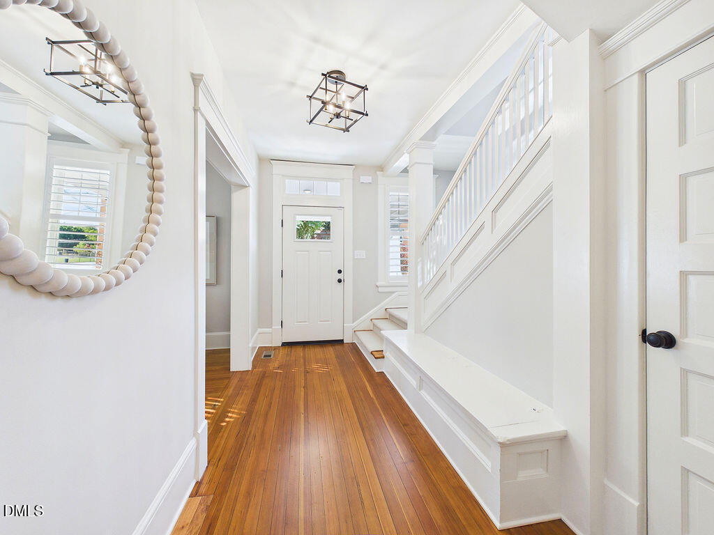 106 E Trinity Avenue