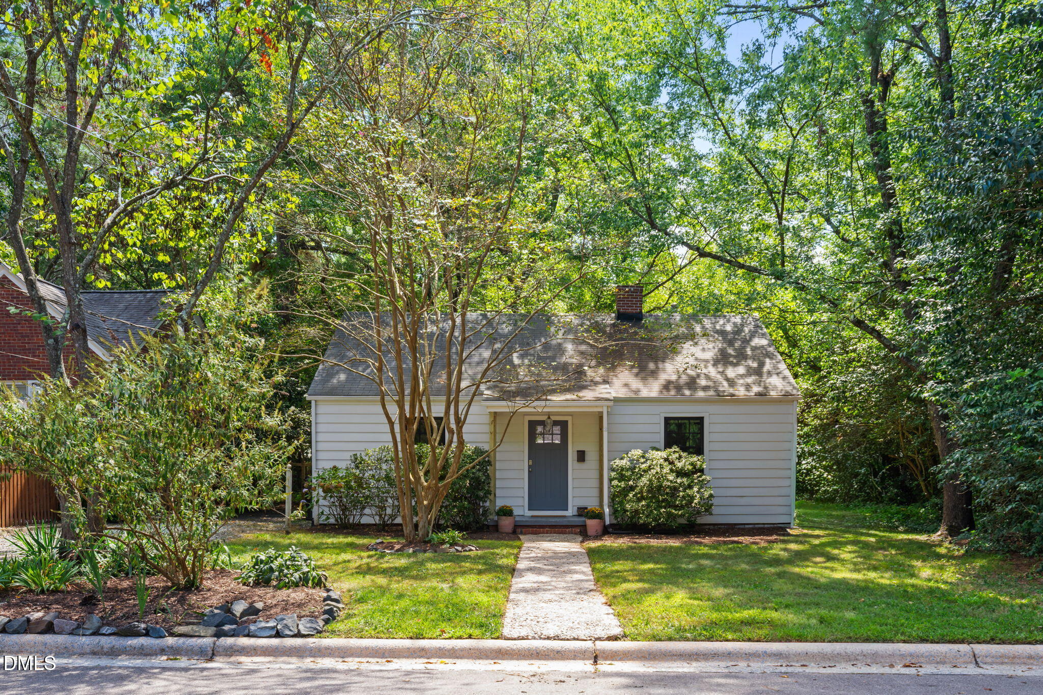 2109 Sunset Avenue