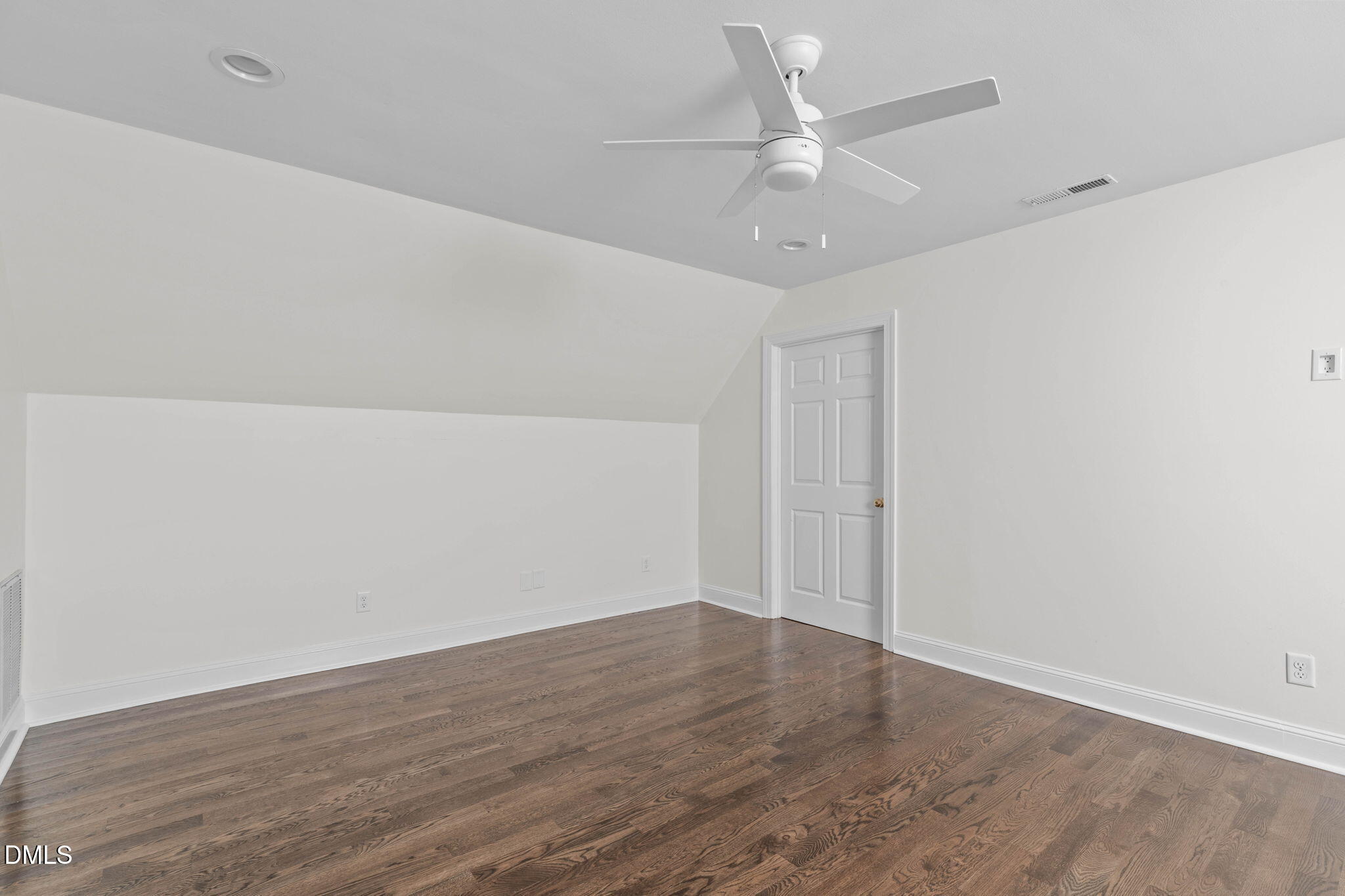 206 Johnstone Court