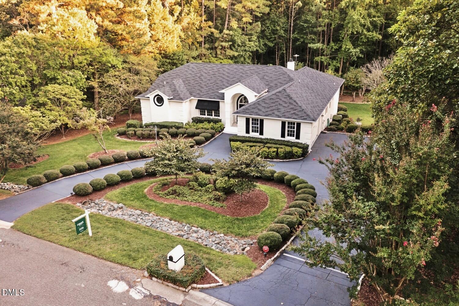 1823 Grande Oaks Road