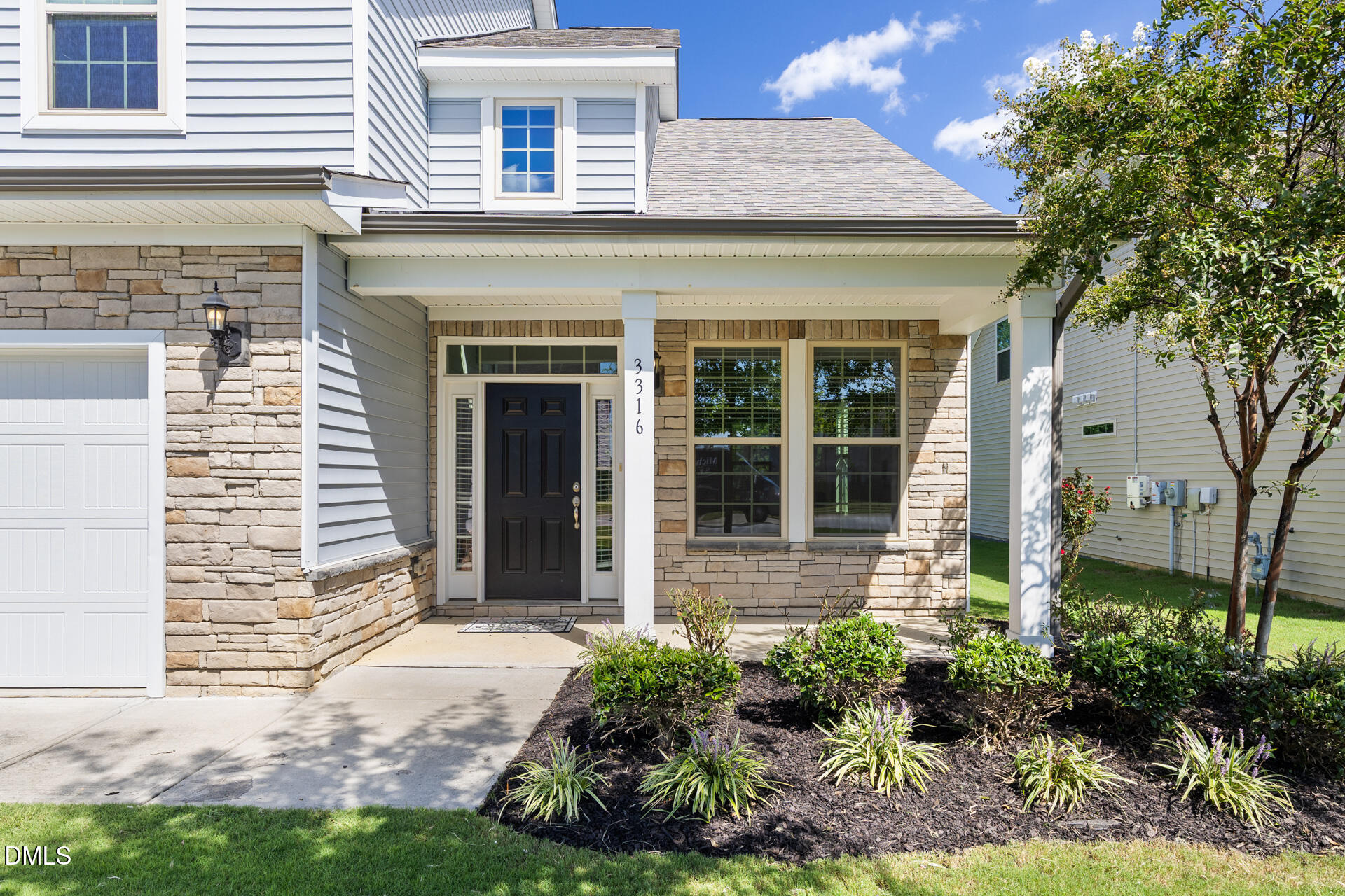 3316 Lacewing Drive