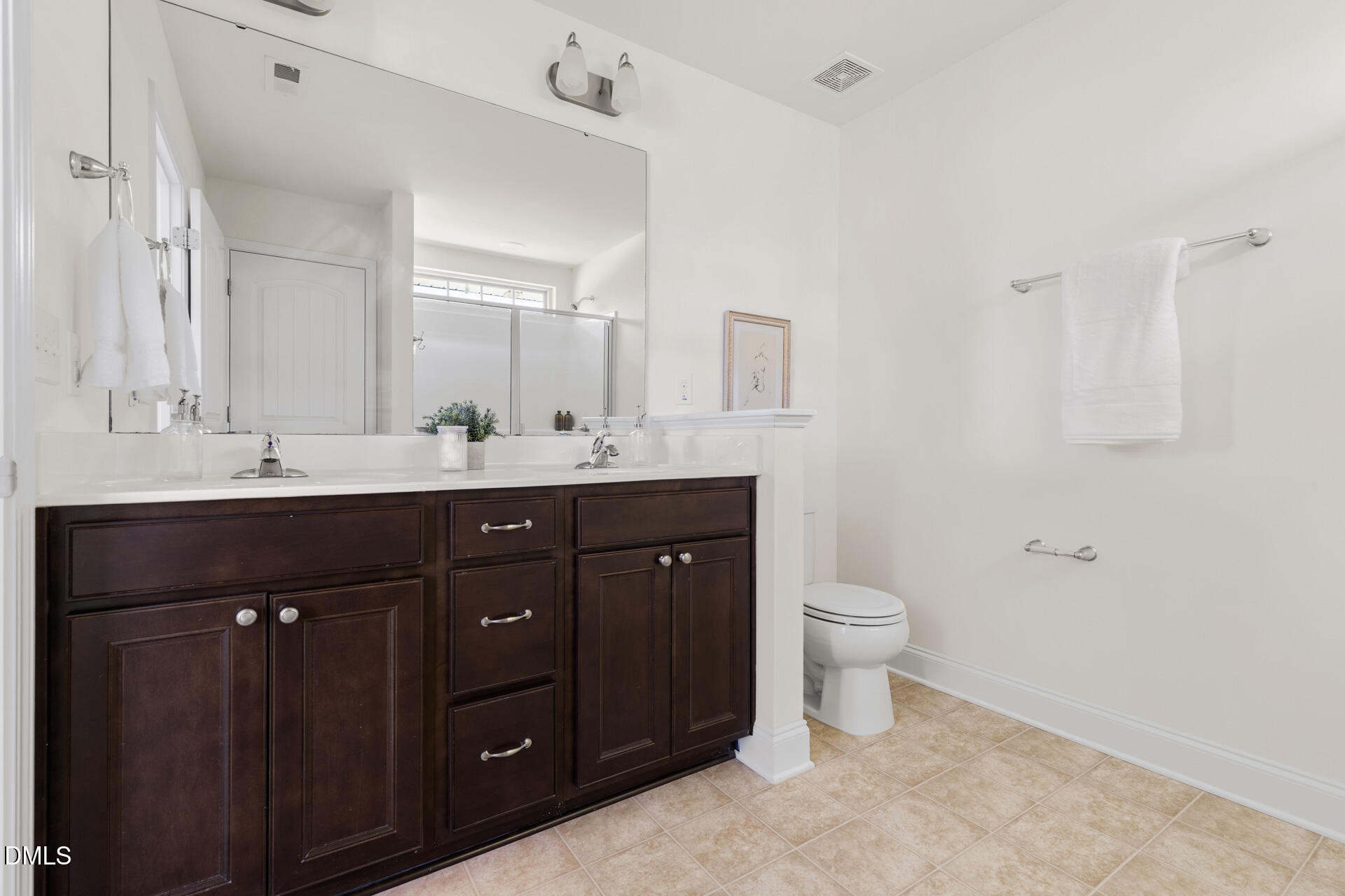 3316 Lacewing Drive