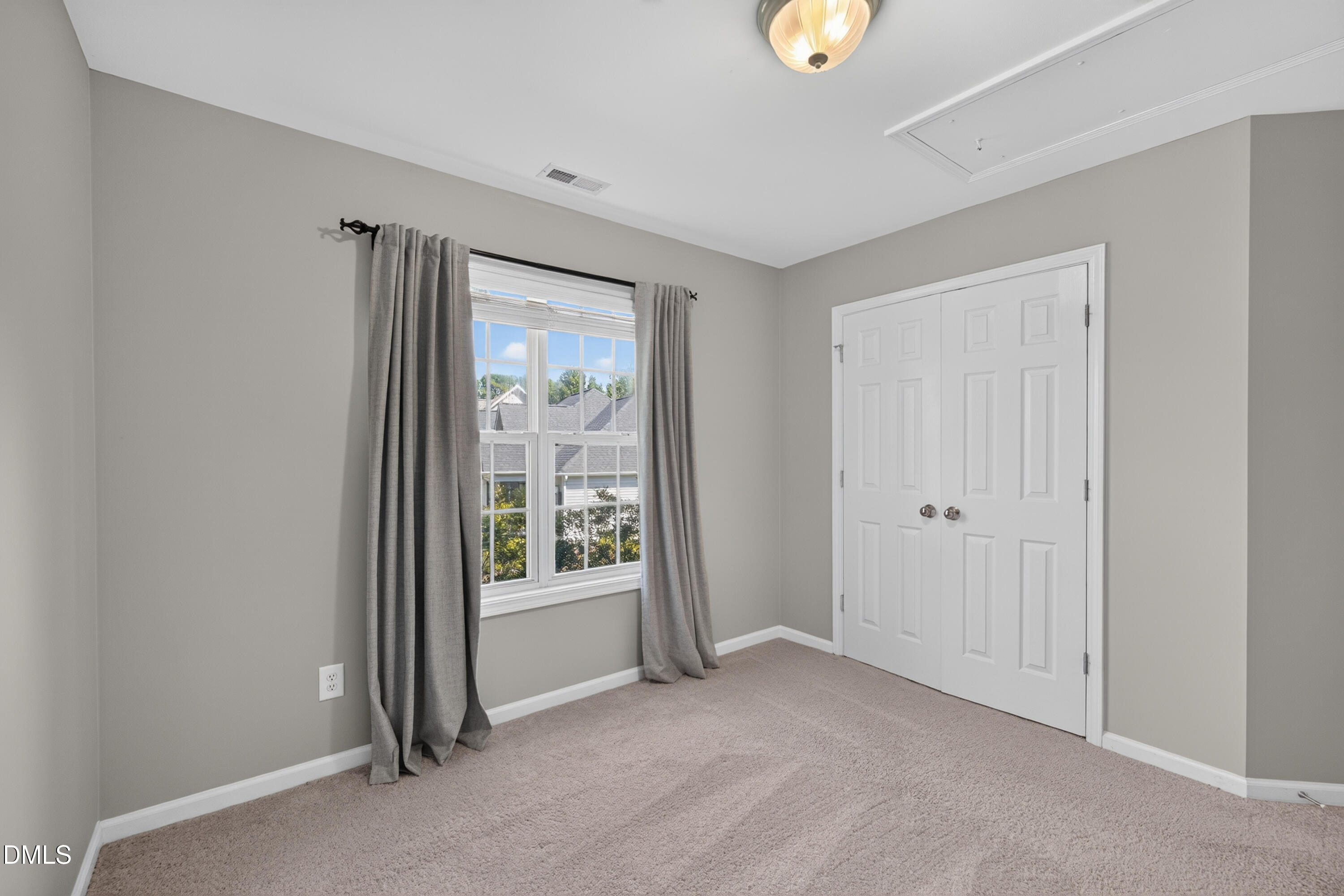 5203 Kemmont Drive