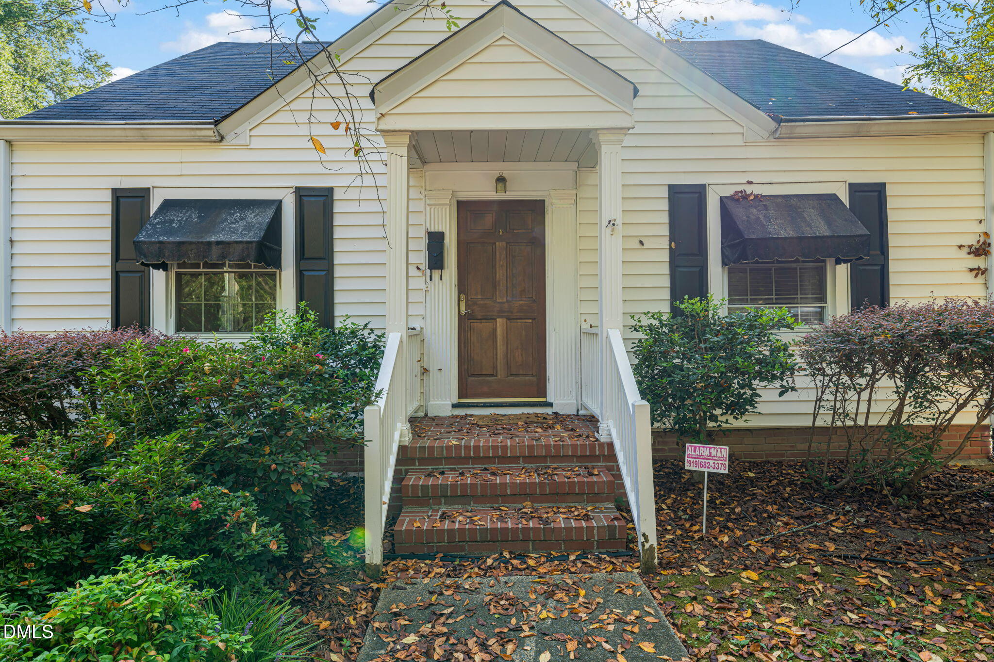 1402 Norton Street