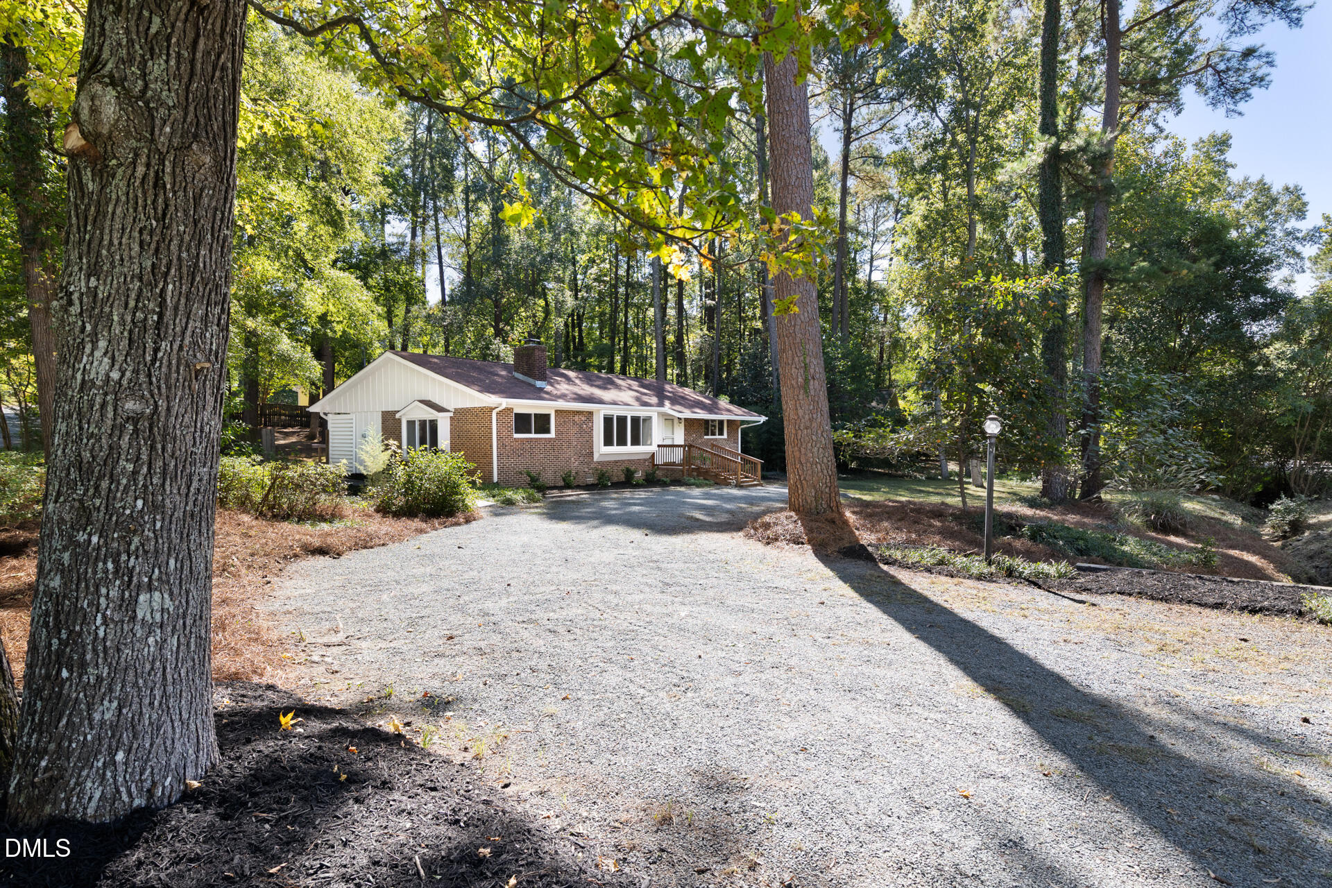 101 Oleander Road