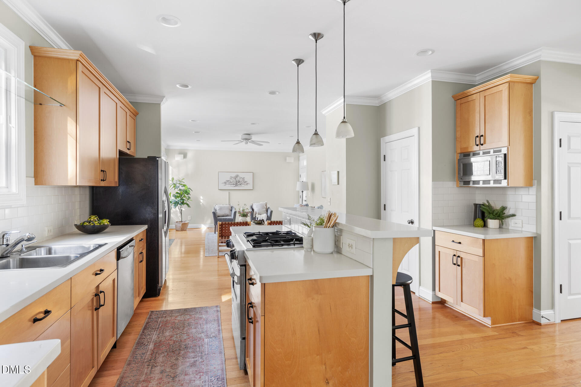 209 Old Larkspur Way