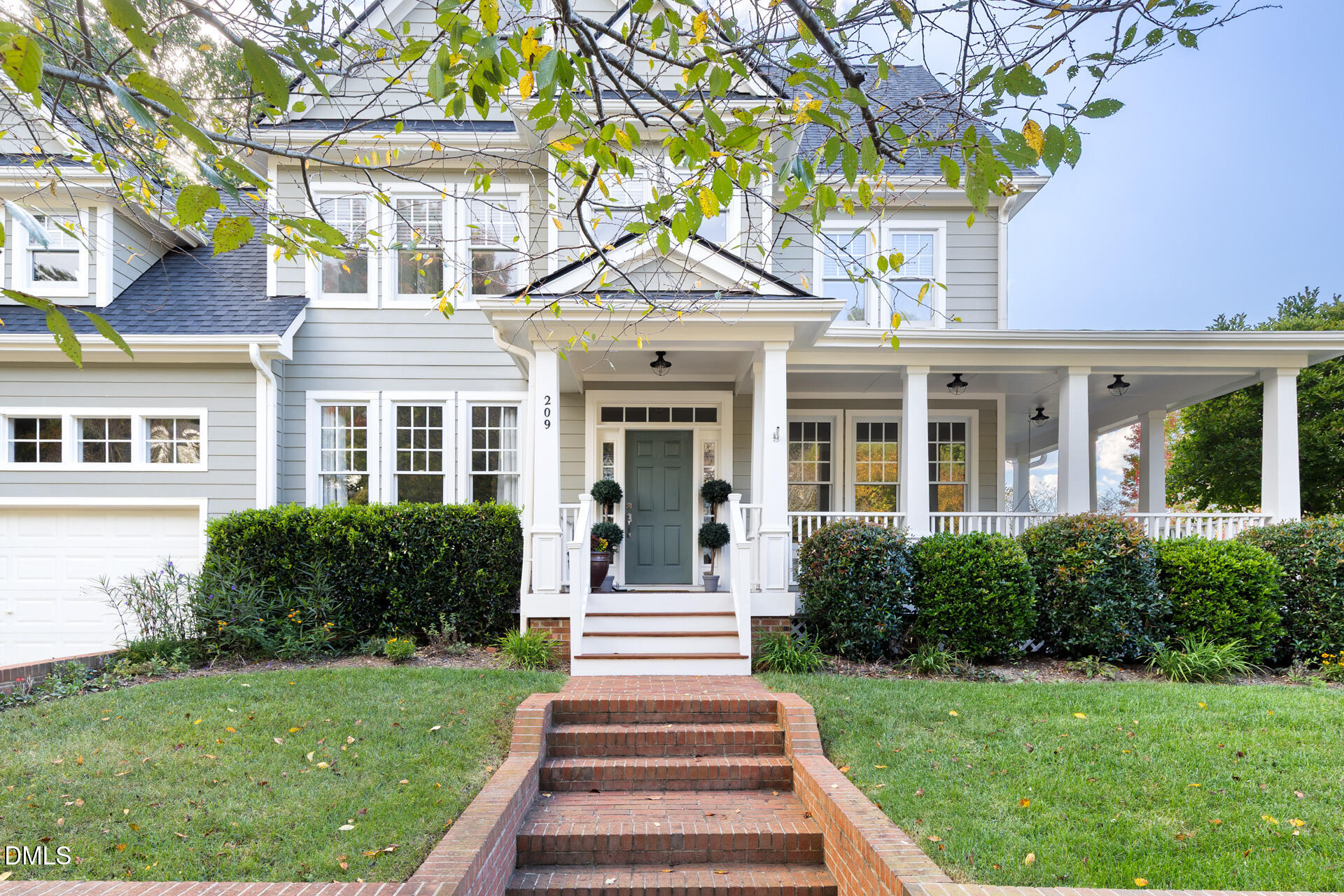 209 Old Larkspur Way
