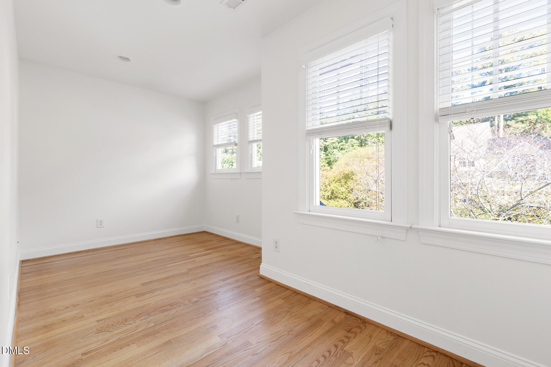 209 Old Larkspur Way