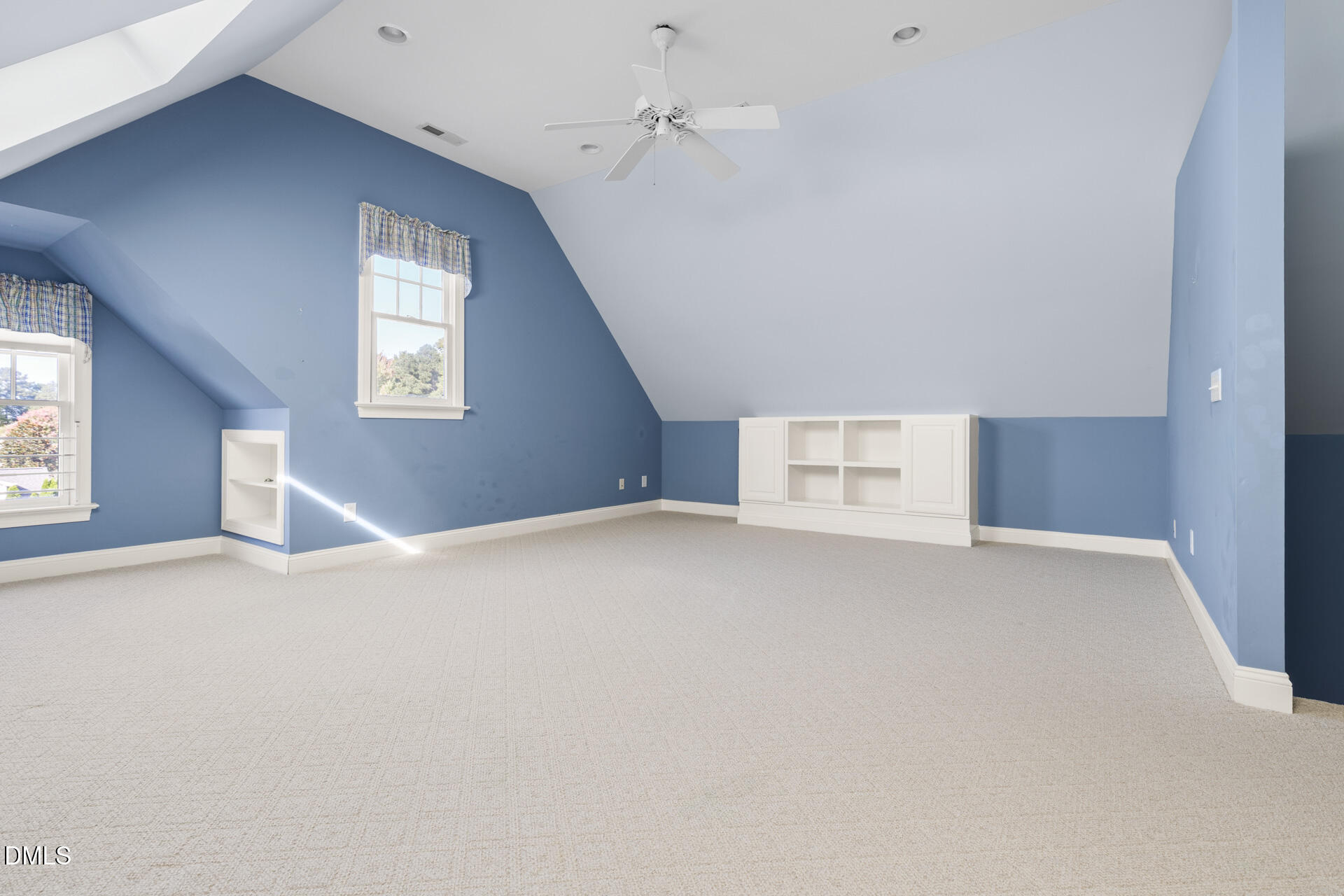 209 Old Larkspur Way