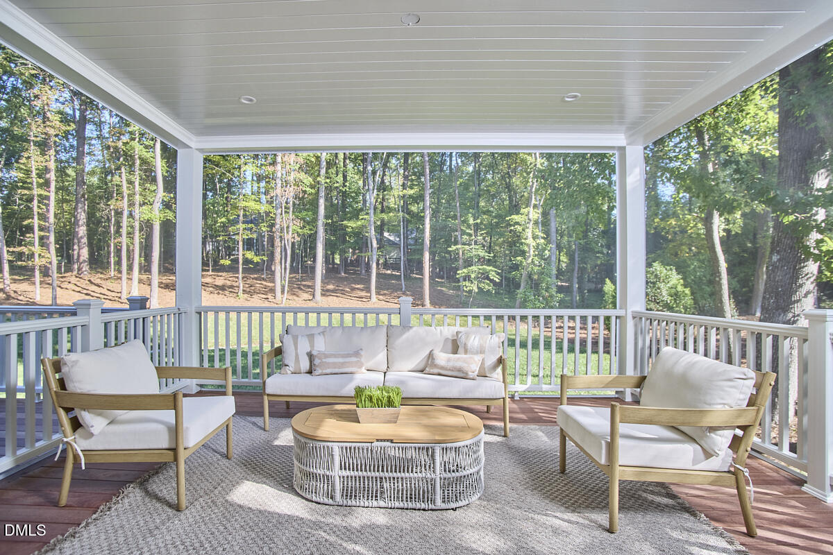 3706 Darwin Road