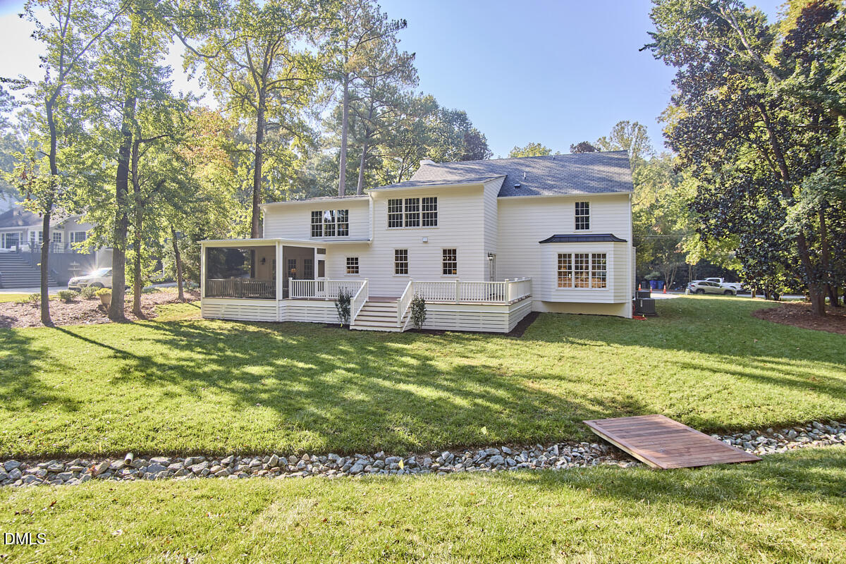 3706 Darwin Road