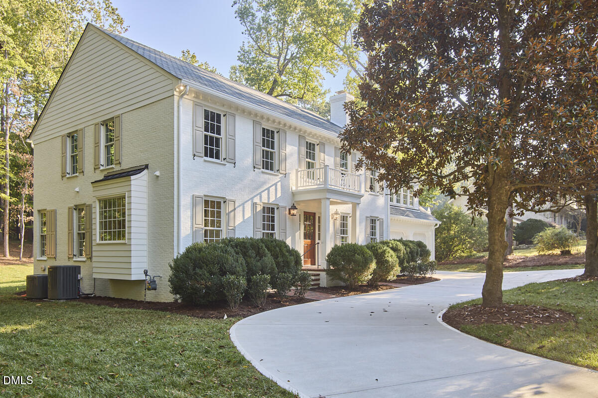 3706 Darwin Road