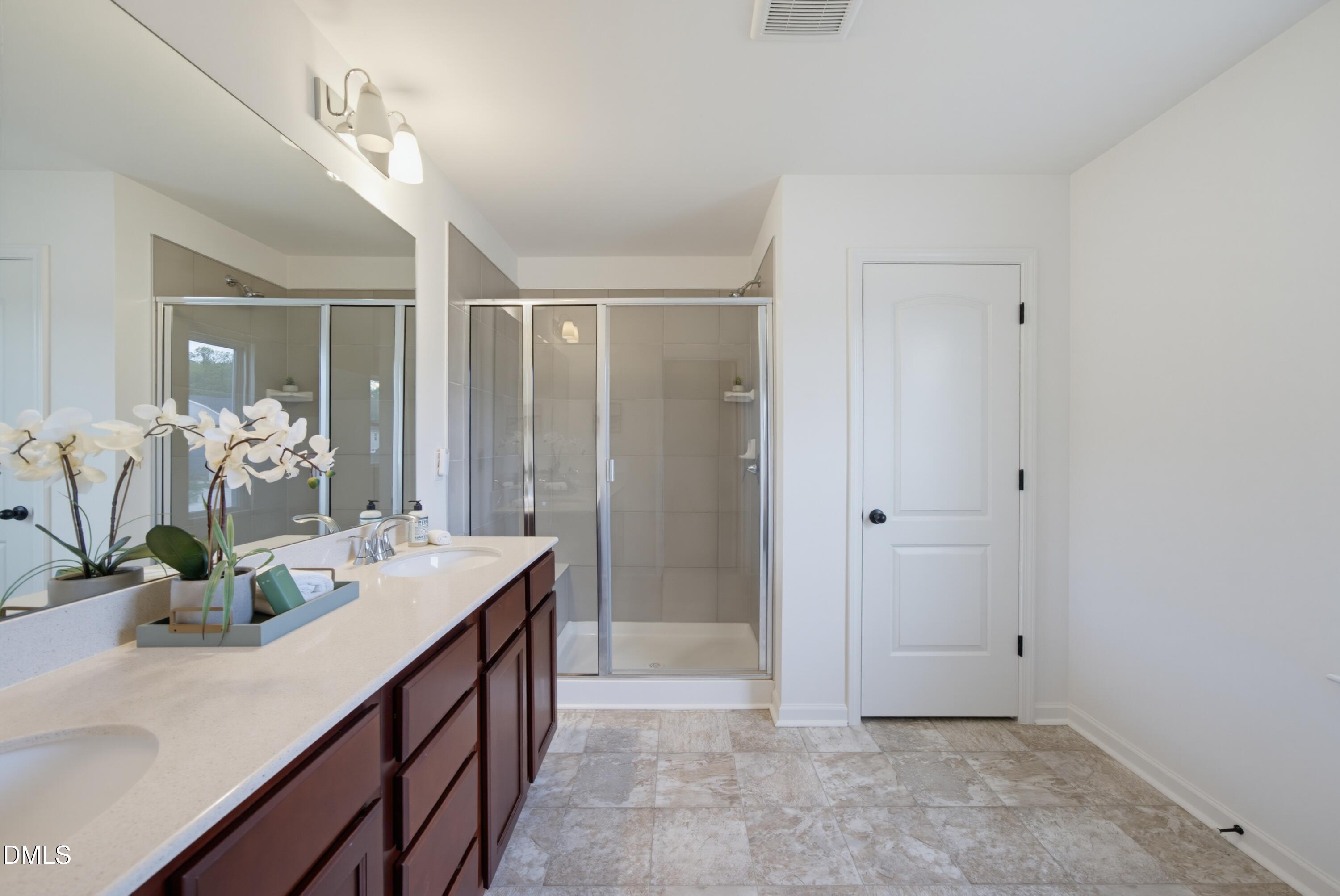 1005 Ringhill Blf Drive