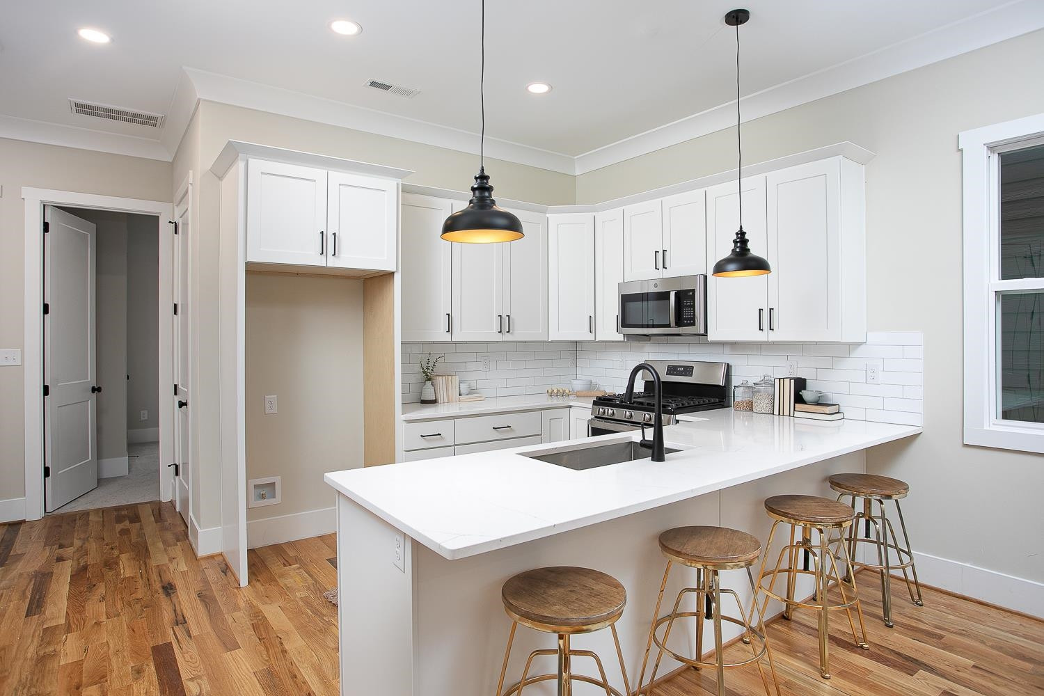 2659 Lawndale Avenue