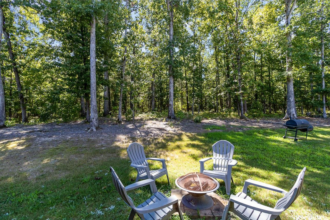 137 Dover Grant Court