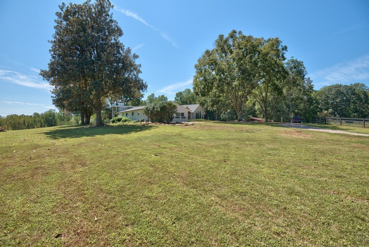 9623 N Roxboro Street