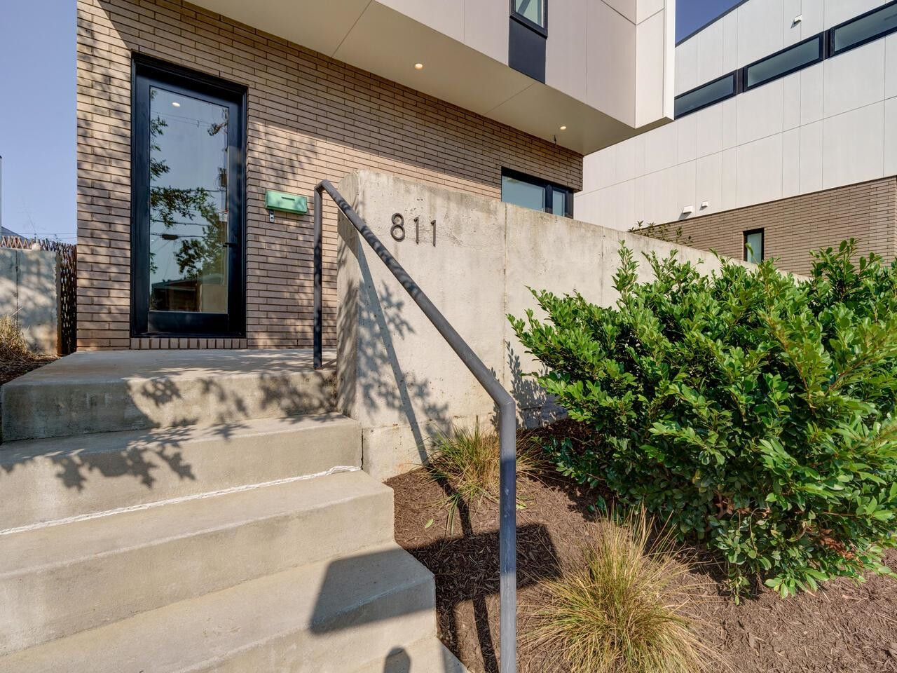 811 N Mangum Street
