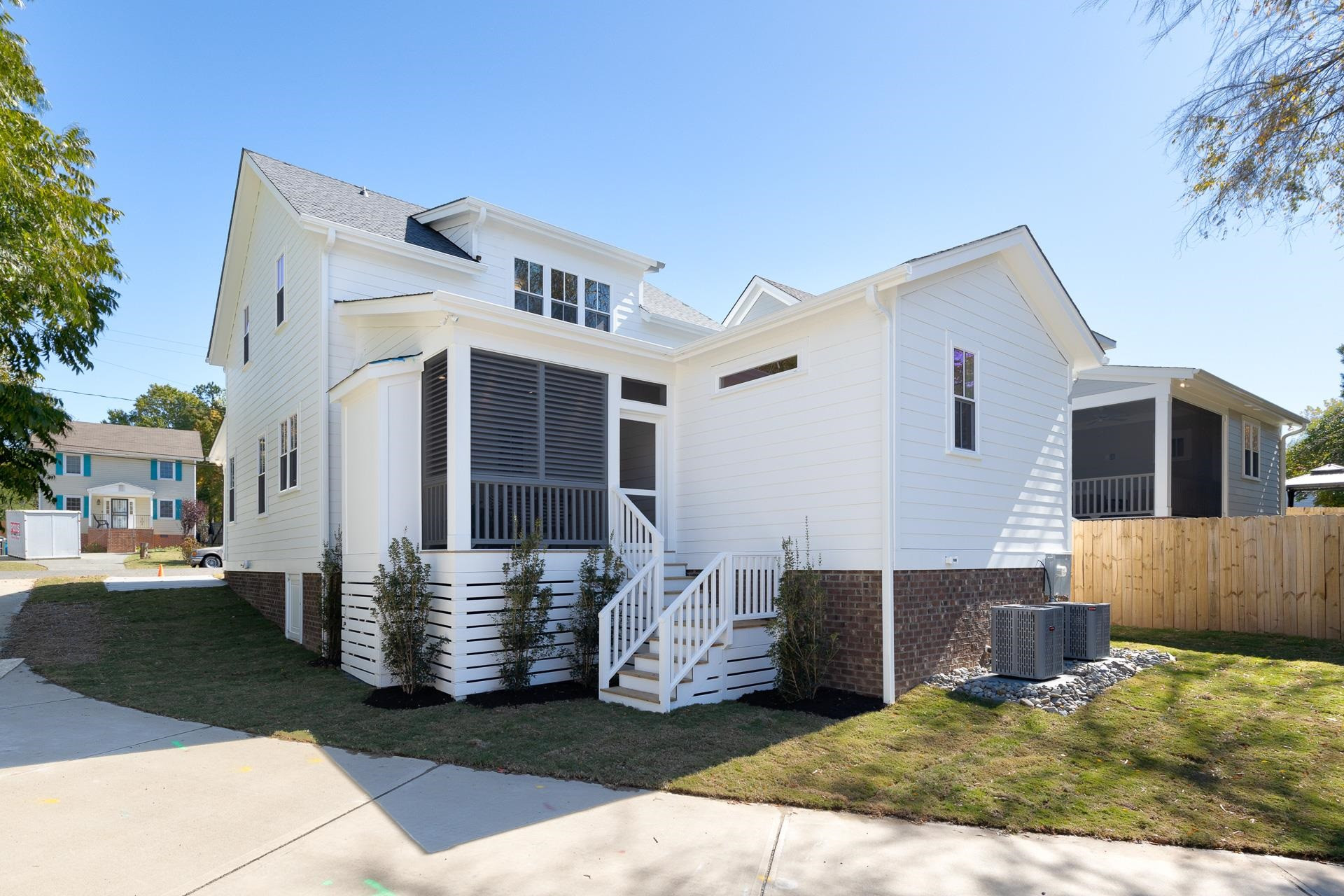 821 Glendale Avenue