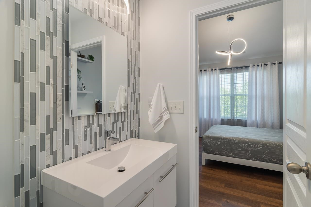 3735 Ramblewood Avenue