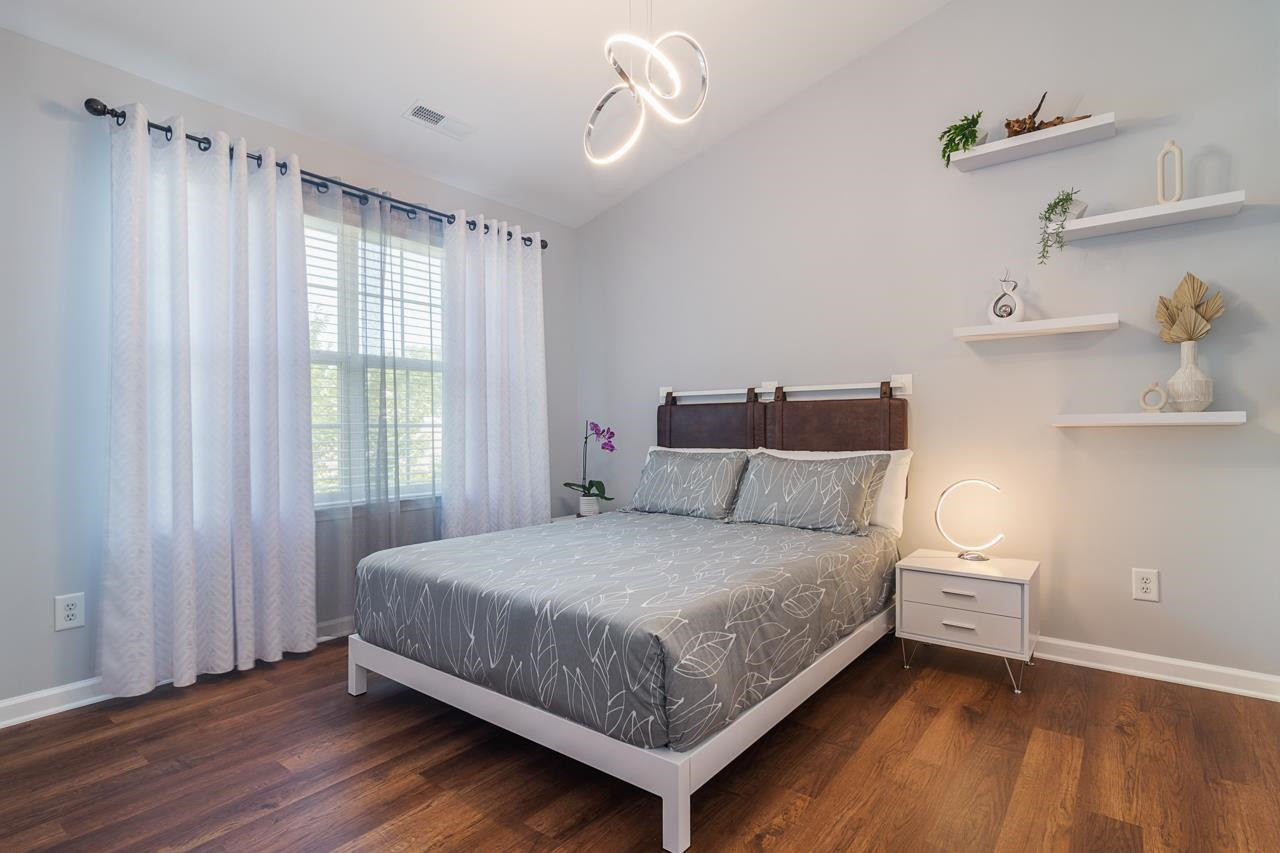 3735 Ramblewood Avenue