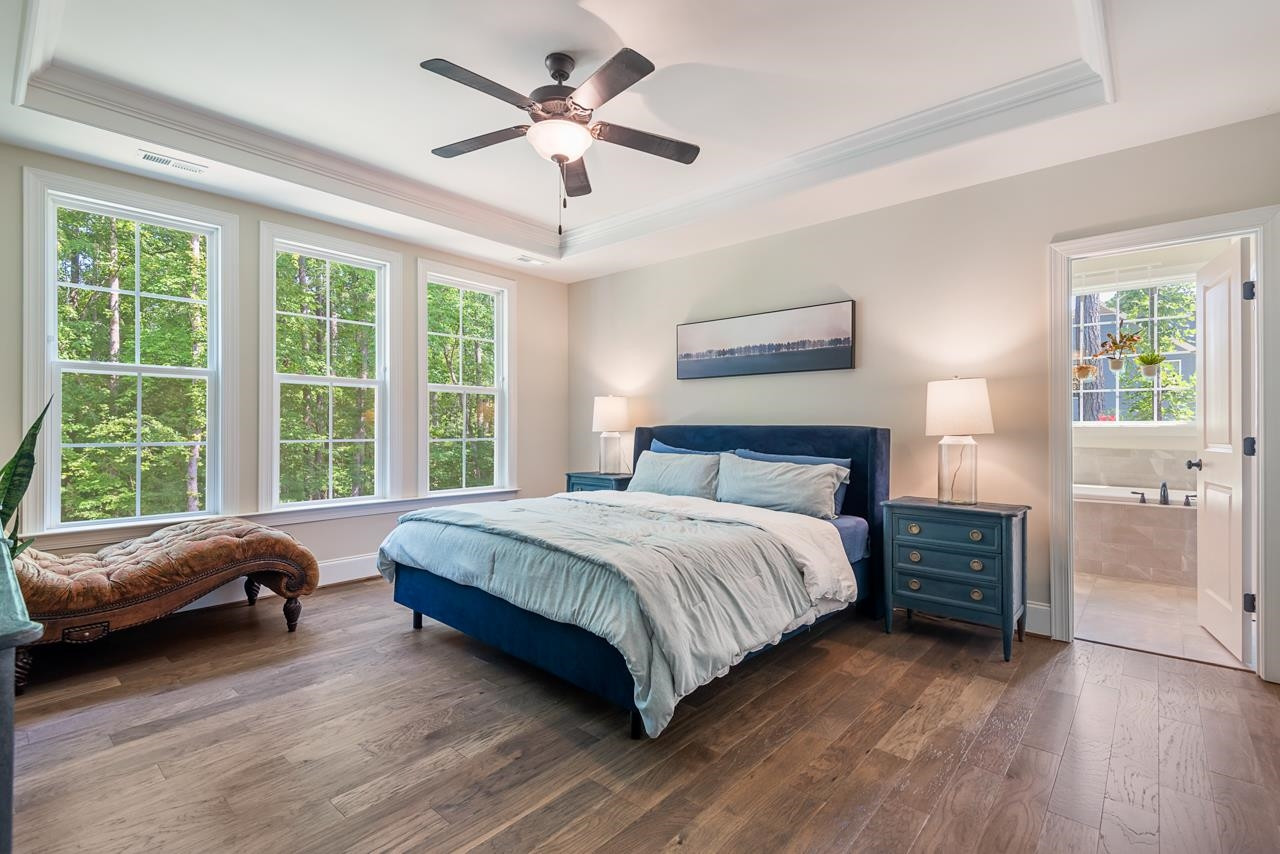 49 S Flanders Street