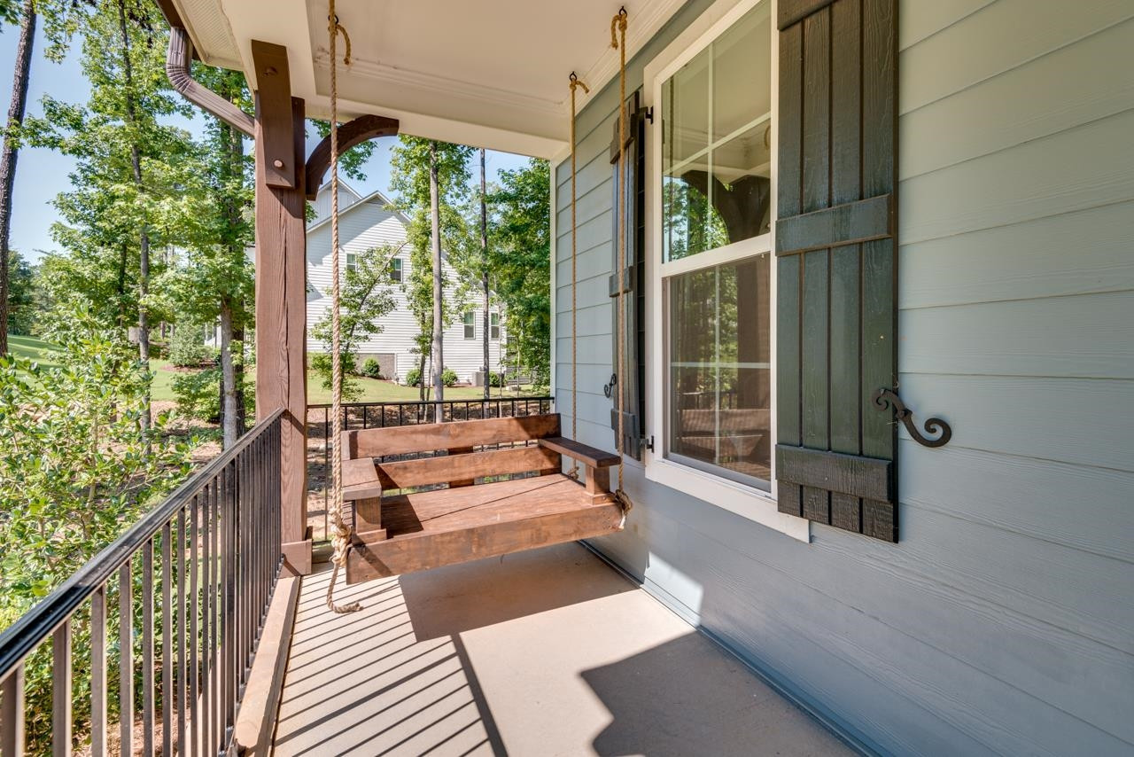 49 S Flanders Street