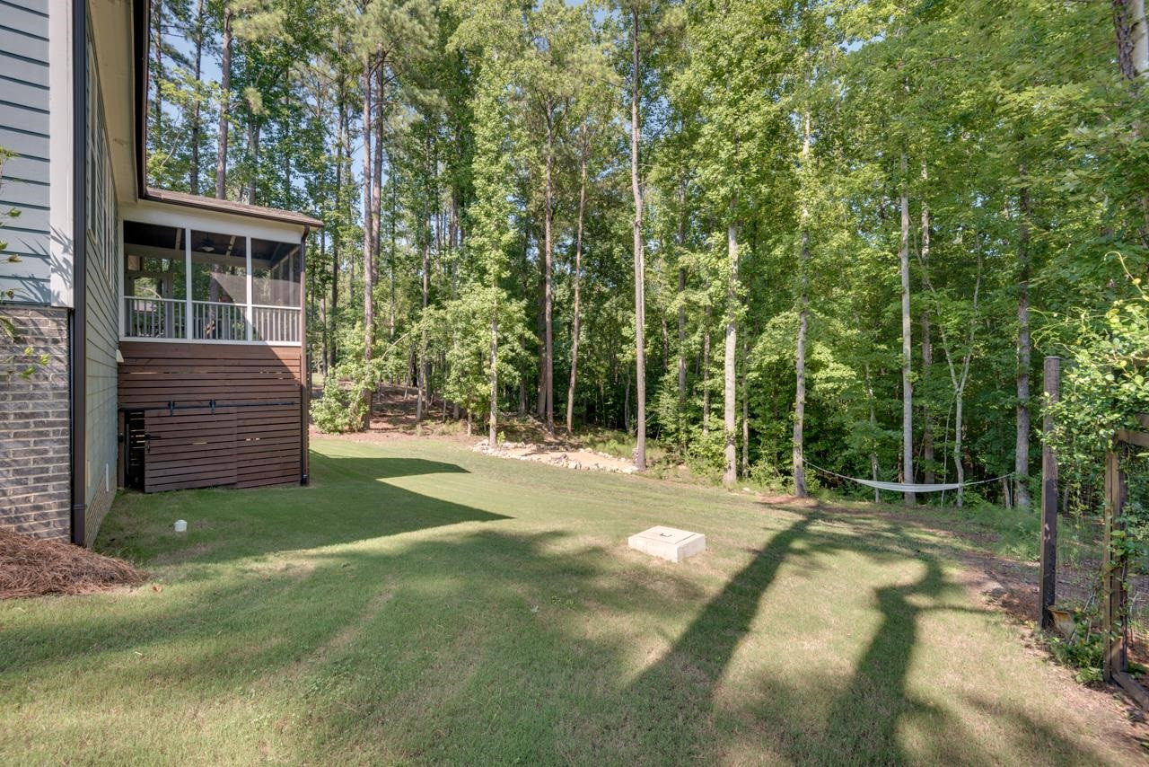 49 S Flanders Street