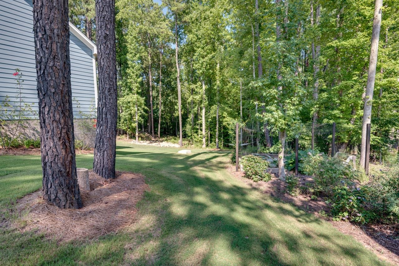 49 S Flanders Street