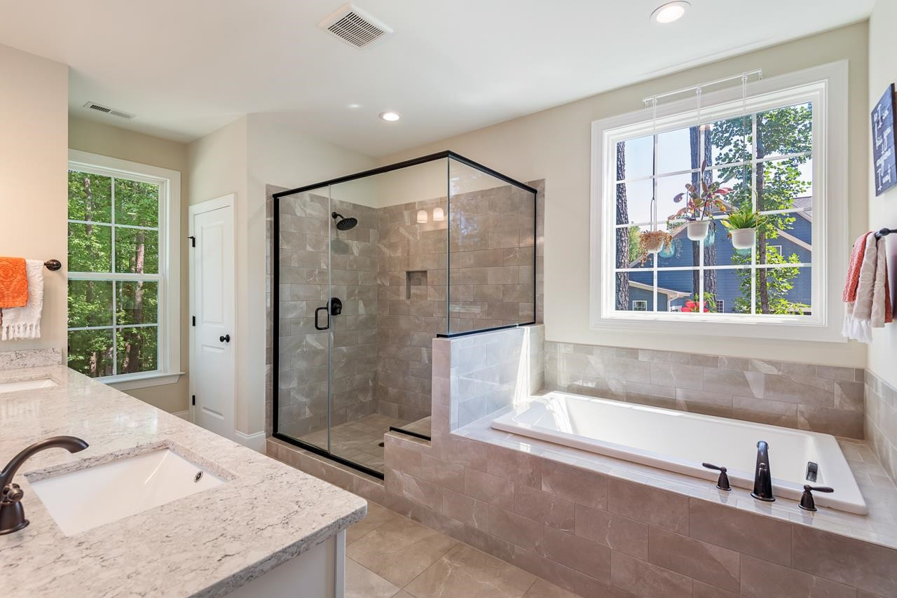 49 S Flanders Street