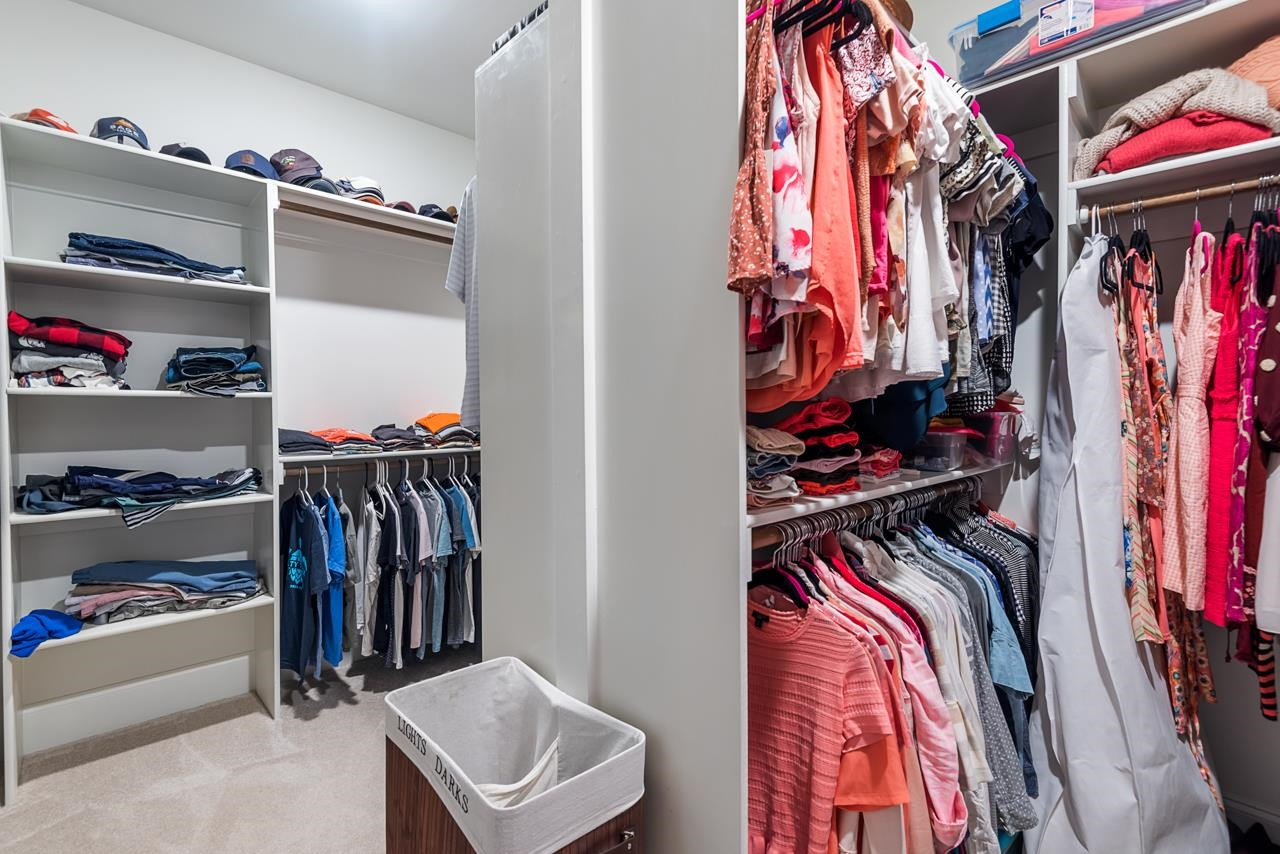 49 S Flanders Street