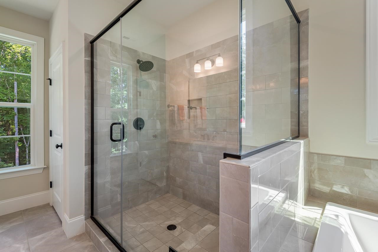 49 S Flanders Street