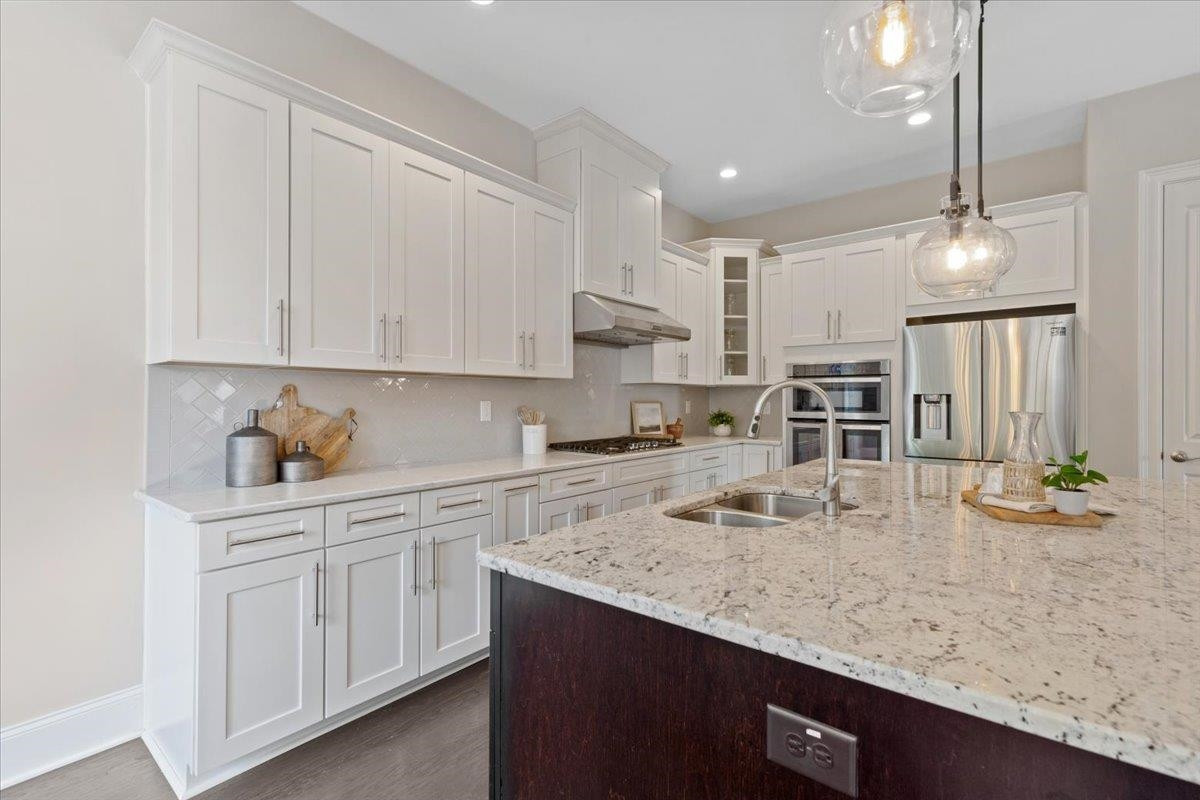 808 Bend Drive