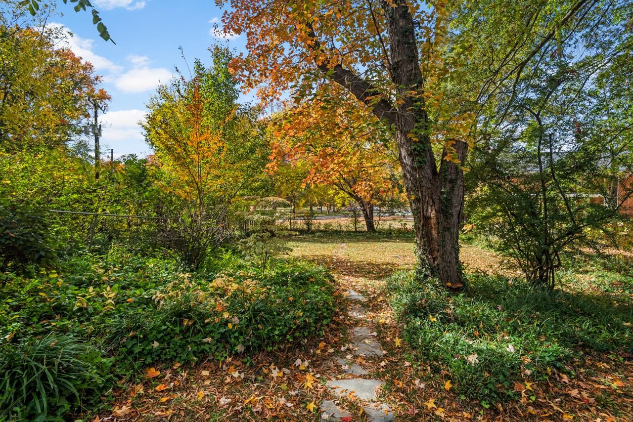 2503 Shenandoah Avenue