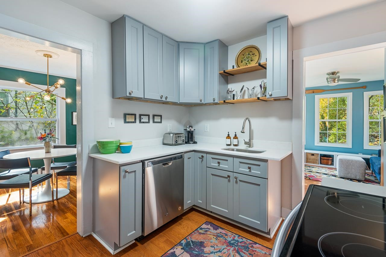 2503 Shenandoah Avenue