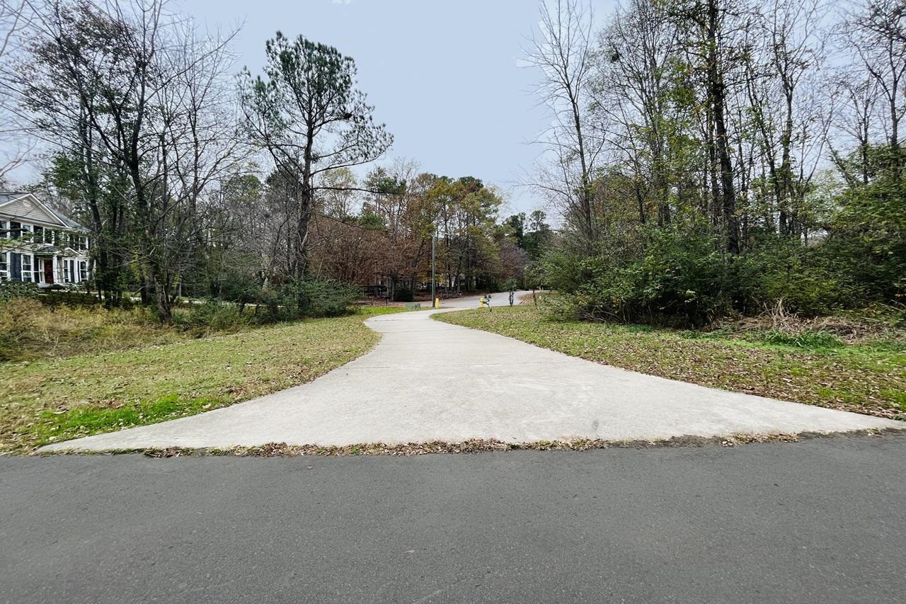 3631 Courtland Drive