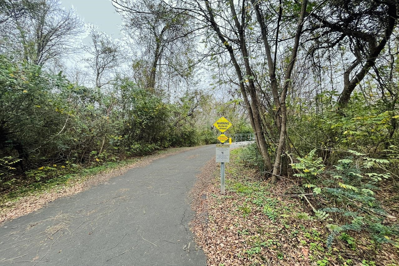 3631 Courtland Drive