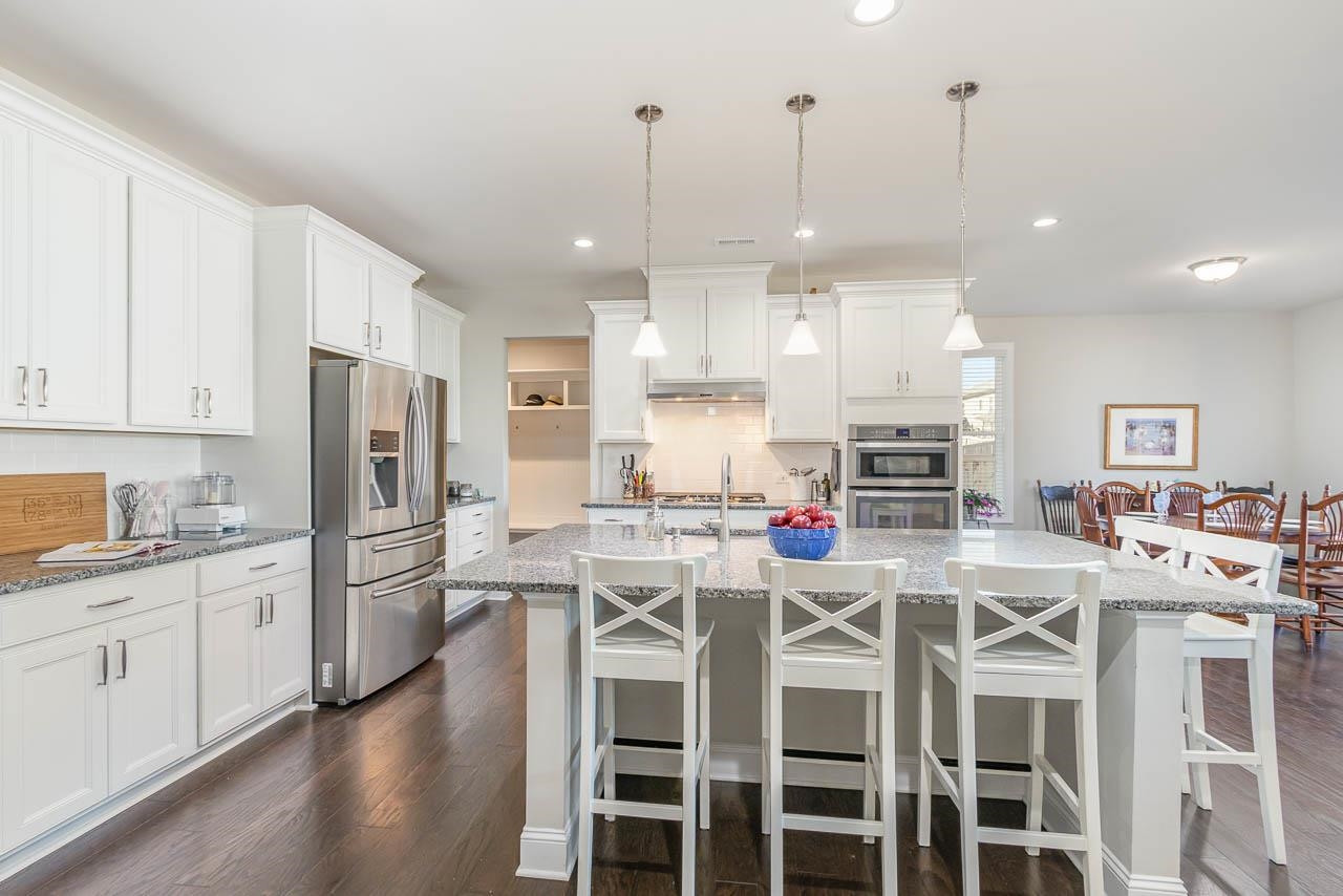 125 Filigree Way