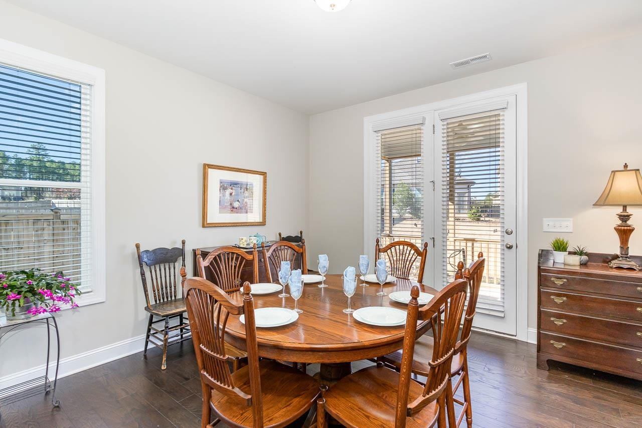 125 Filigree Way