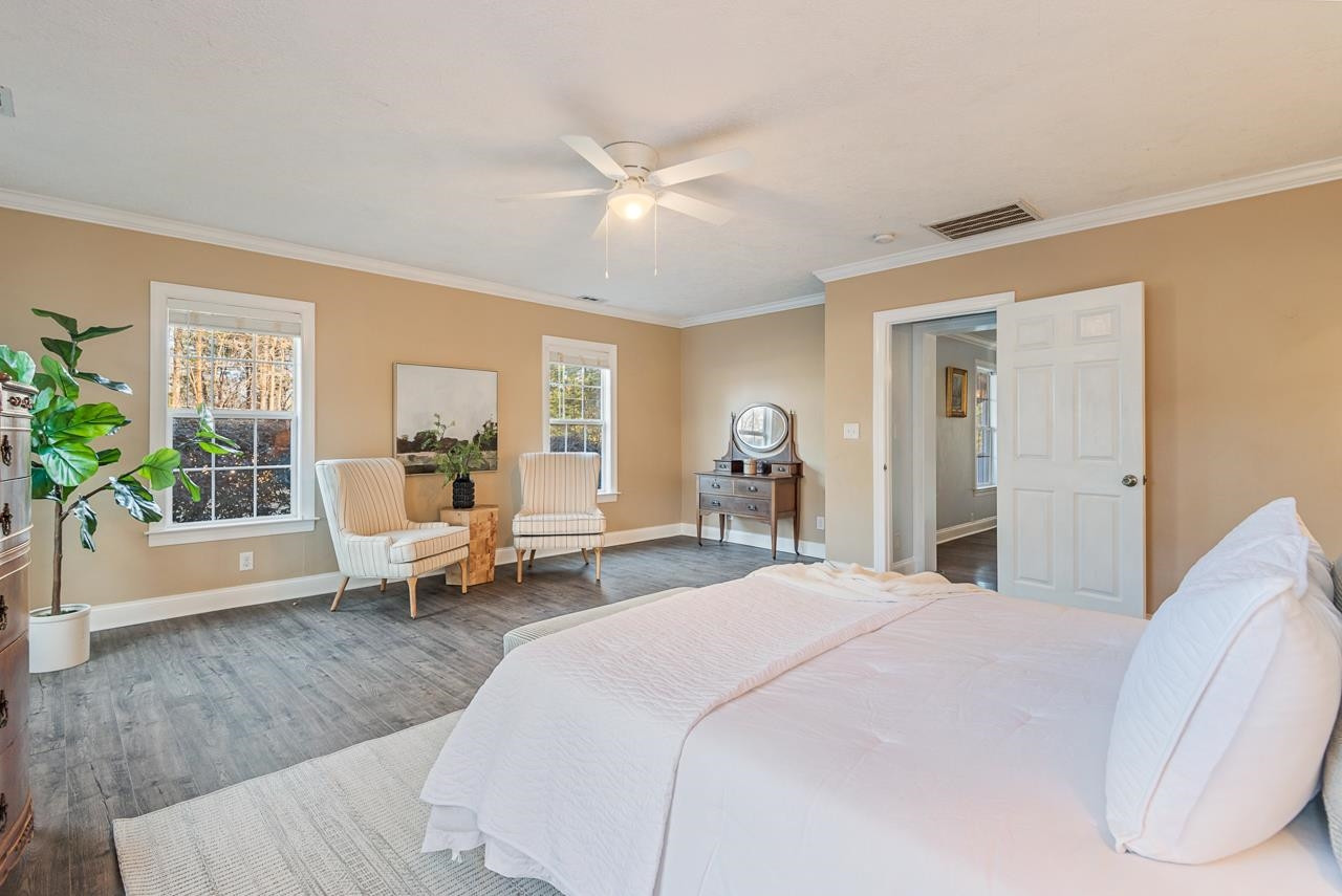 7903 Country Knoll Road