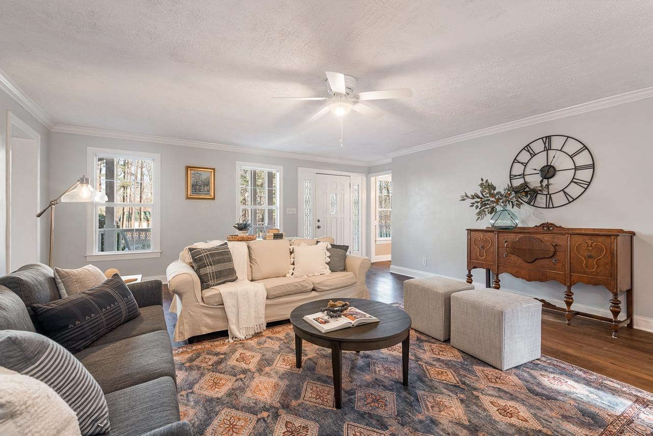 7903 Country Knoll Road