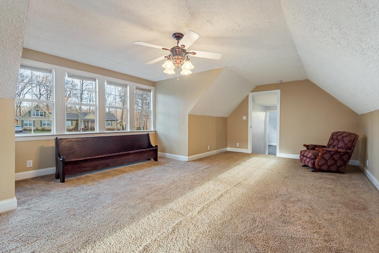 7903 Country Knoll Road