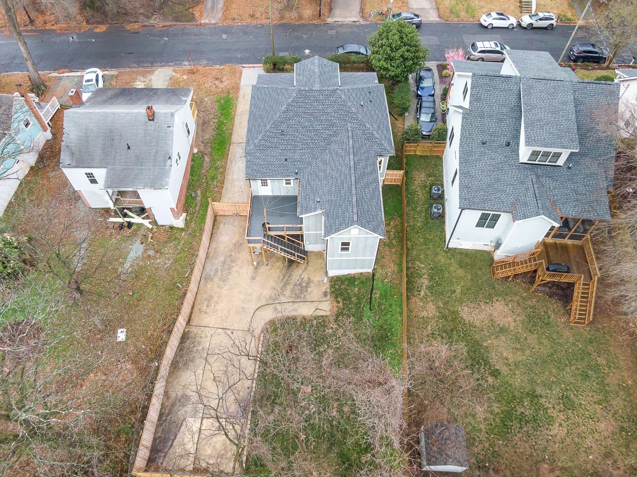 609 Primitive Street
