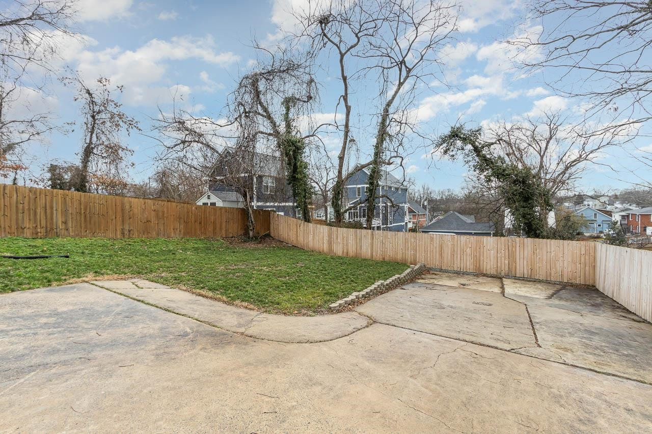 609 Primitive Street