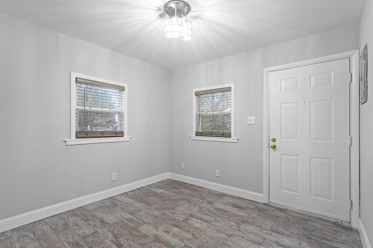 9 Plummer Place