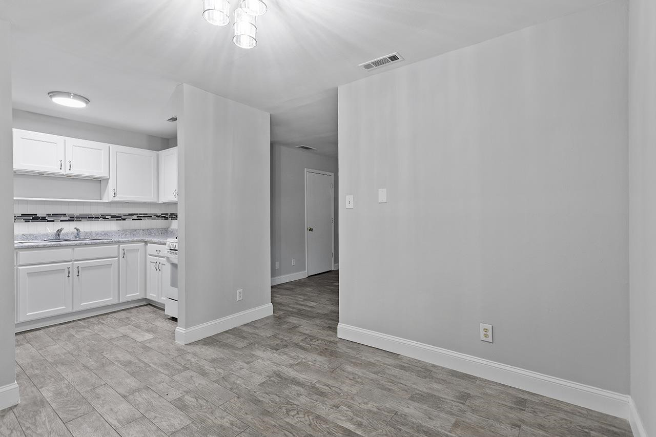 9 Plummer Place
