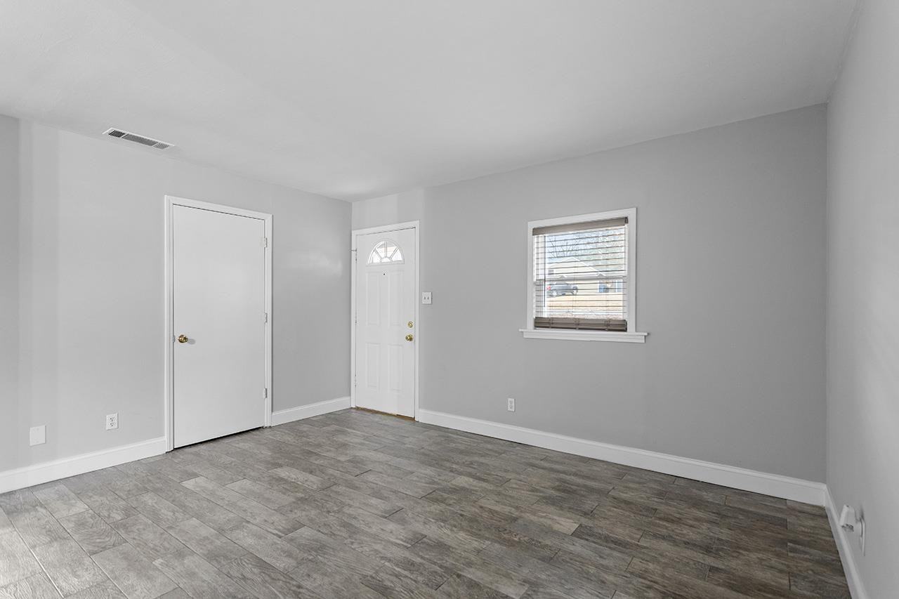 9 Plummer Place